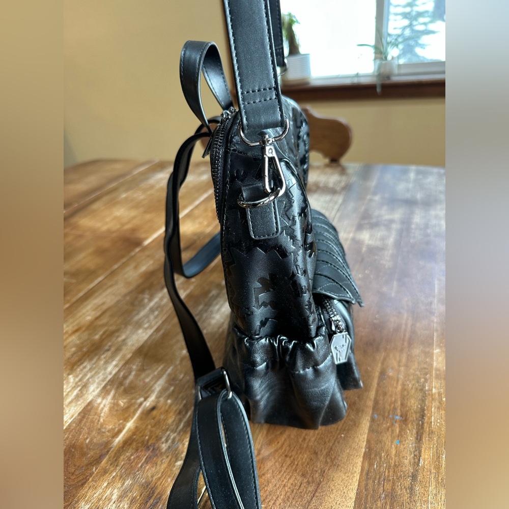 Mini Batpack! - Picture 8 of 8